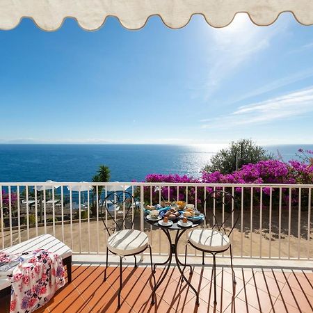 Open Gate Hotel Praiano Exterior photo