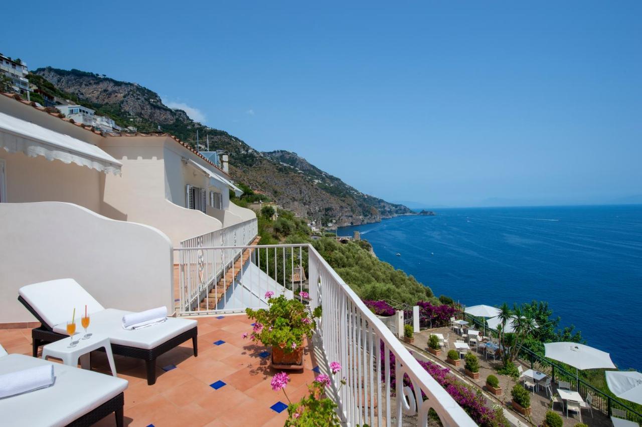 Open Gate Hotel Praiano Exterior photo