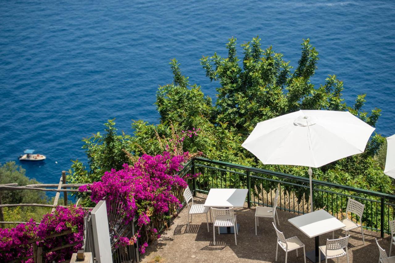 Open Gate Hotel Praiano Exterior photo