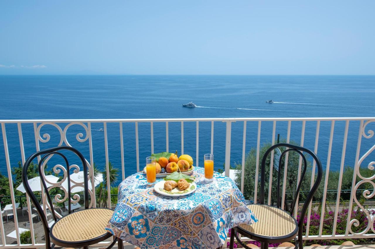 Open Gate Hotel Praiano Exterior photo