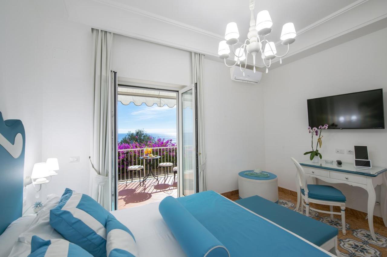 Open Gate Hotel Praiano Exterior photo