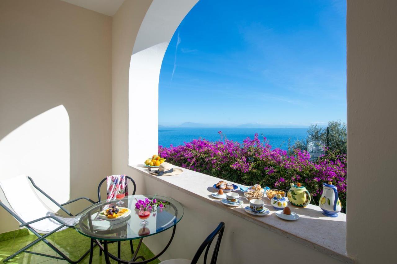 Open Gate Hotel Praiano Exterior photo