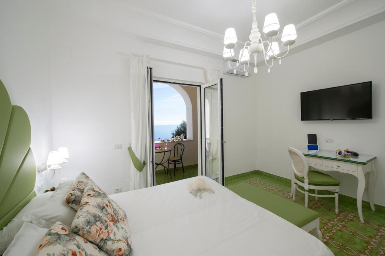Open Gate Hotel Praiano Exterior photo