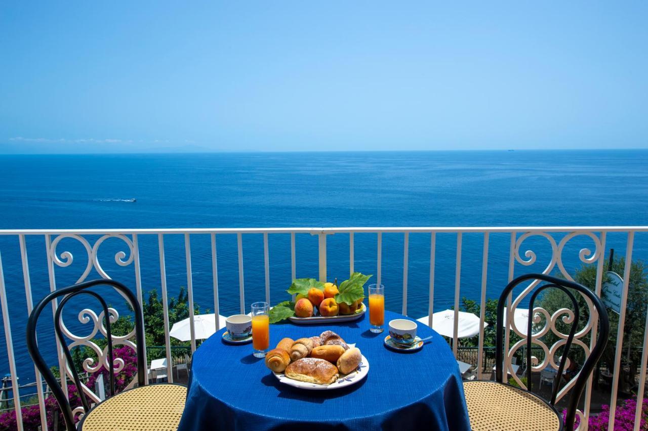 Open Gate Hotel Praiano Exterior photo