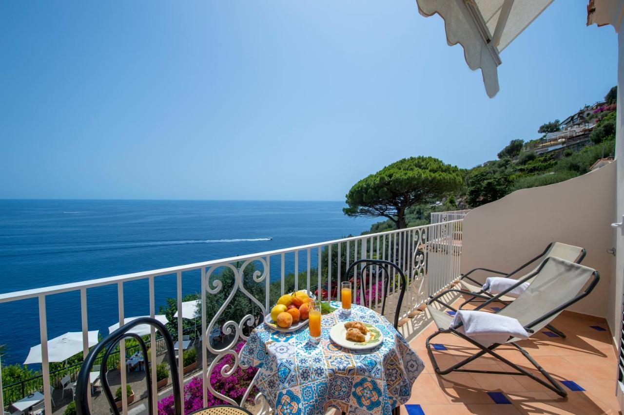Open Gate Hotel Praiano Exterior photo