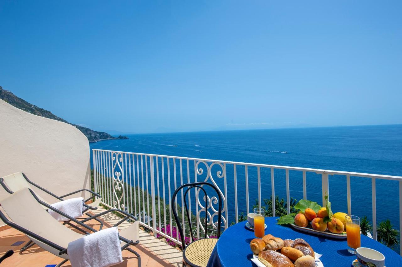 Open Gate Hotel Praiano Exterior photo
