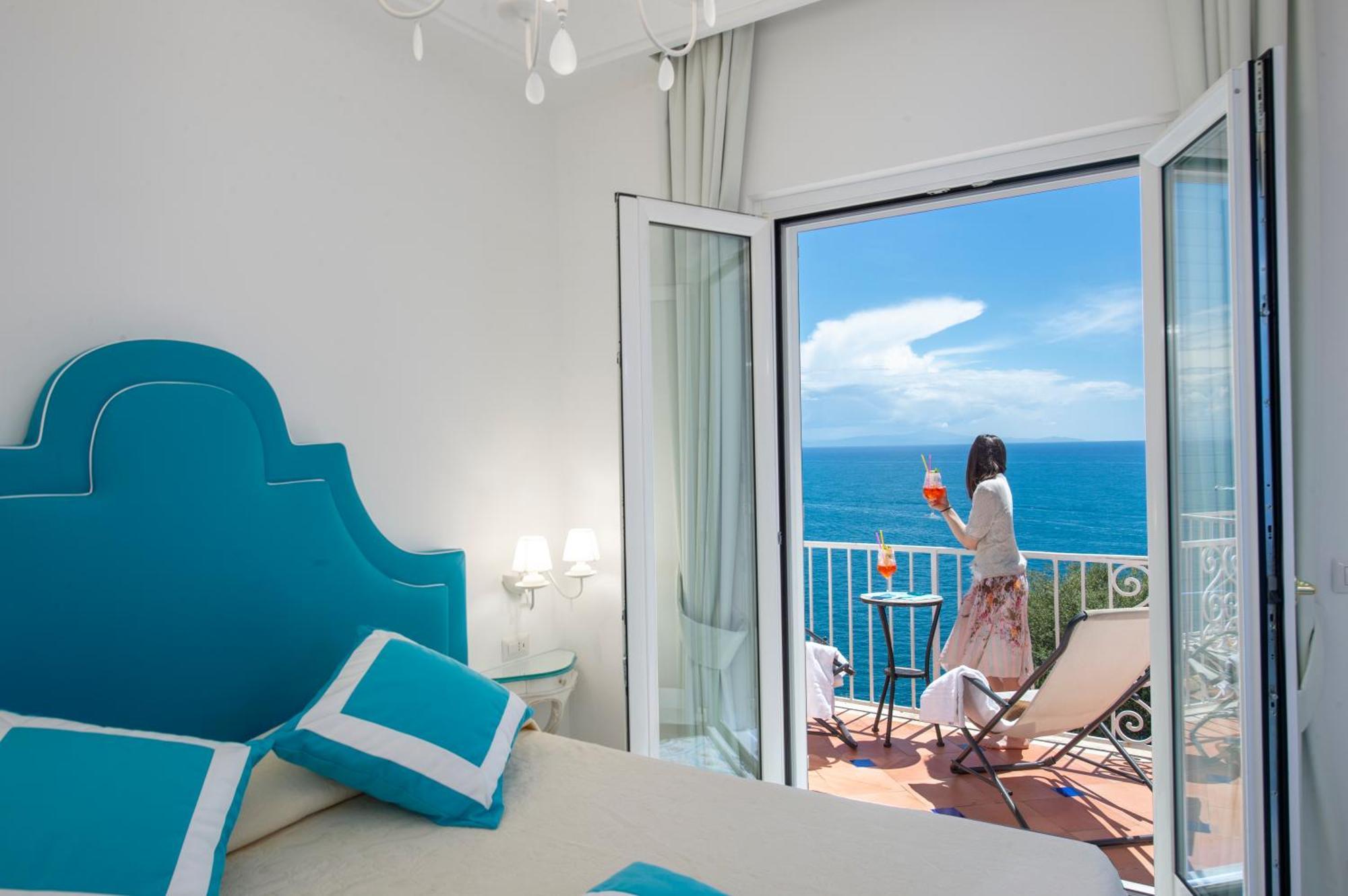Open Gate Hotel Praiano Exterior photo